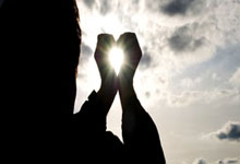 开云体育中国-西班牙网球队爆冷德国队，西西帕斯关键制胜：一场令人振奋的逆袭之战