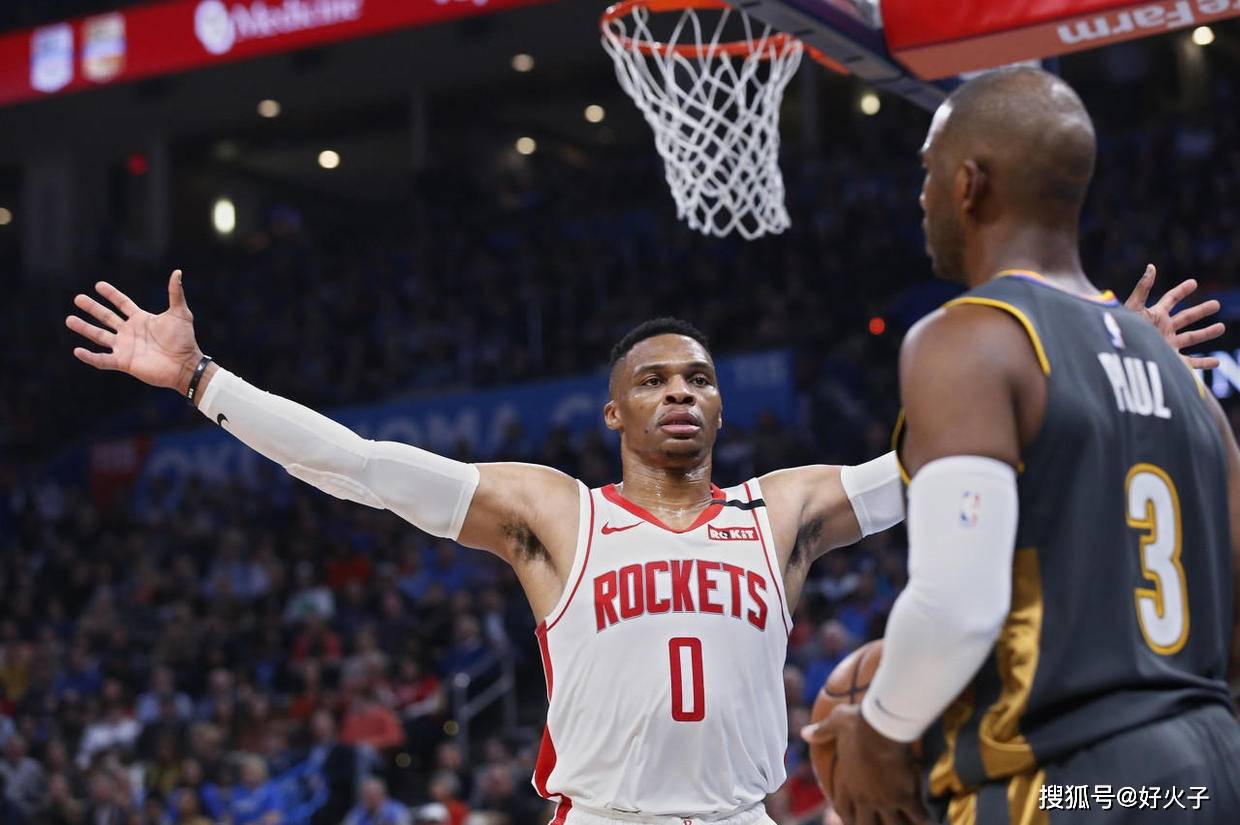 包含雷霆战局：欧锦赛预选赛如火如荼进行中的词条