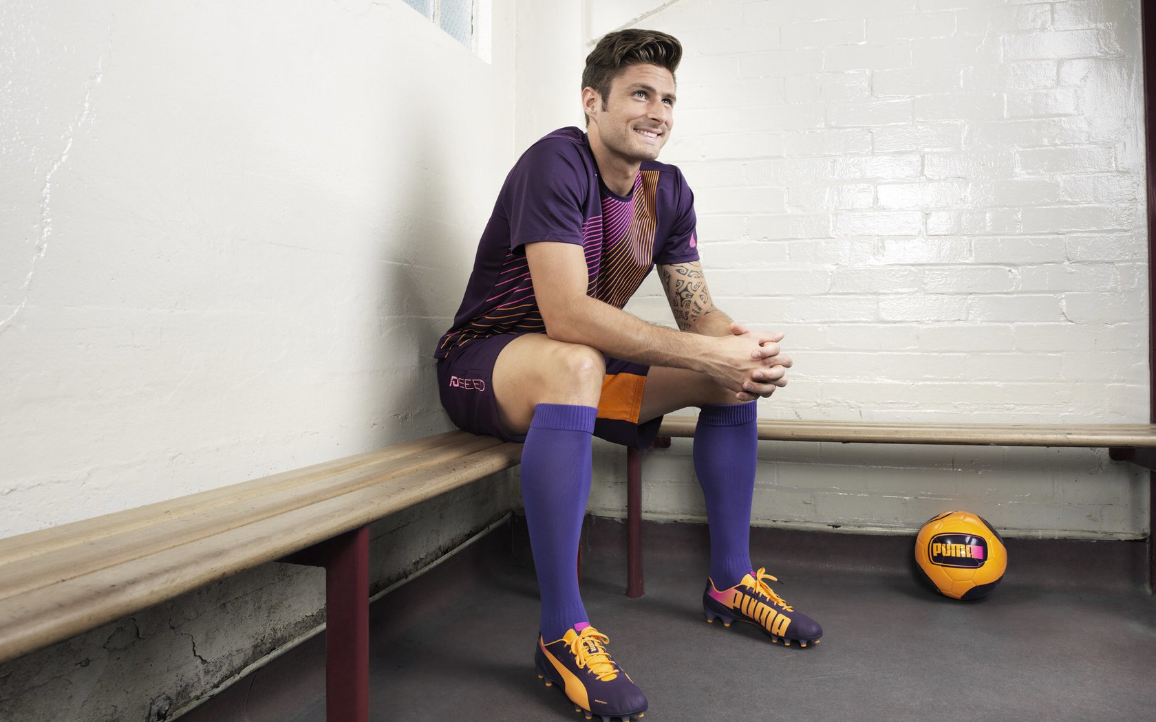 开云体育平台APP-圣西罗奇缘，当基耶萨的意大利脉搏，在米兰的阵型中击溃巴西桑巴